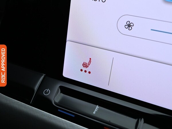 Used Volkswagen Golf 2021 for sale - 76274645: Photo 21