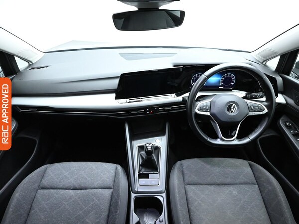 Used Volkswagen Golf 2021 for sale - 76274645: Photo 2