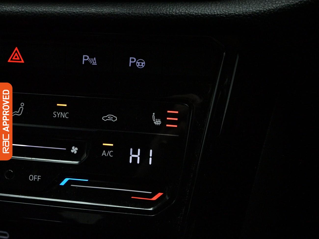 Used Volkswagen T-Roc 2023 for sale - 78111819: Photo 14