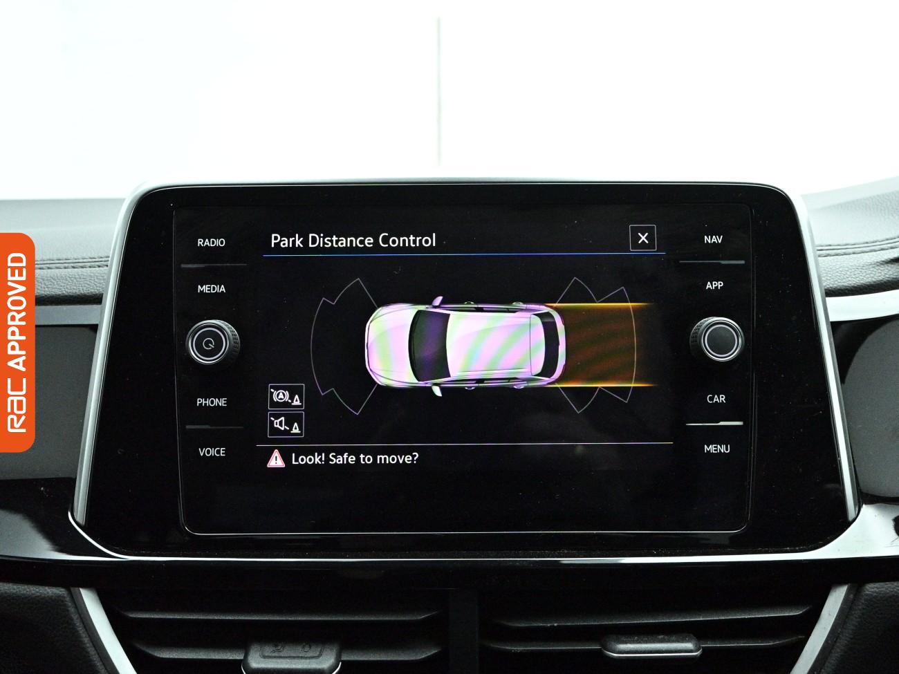 Used Volkswagen T-Roc 2023 for sale - 78111819: Photo 3