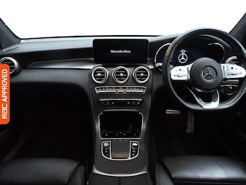 Used Mercedes-Benz GLC 2020 for sale - 75511042: Photo