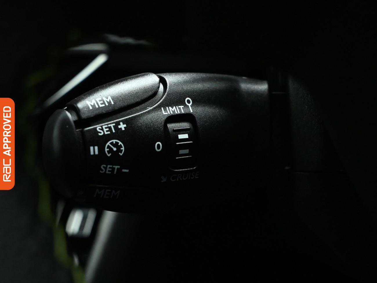 Used Peugeot 2008 2023 for sale - 77316830: Photo 18