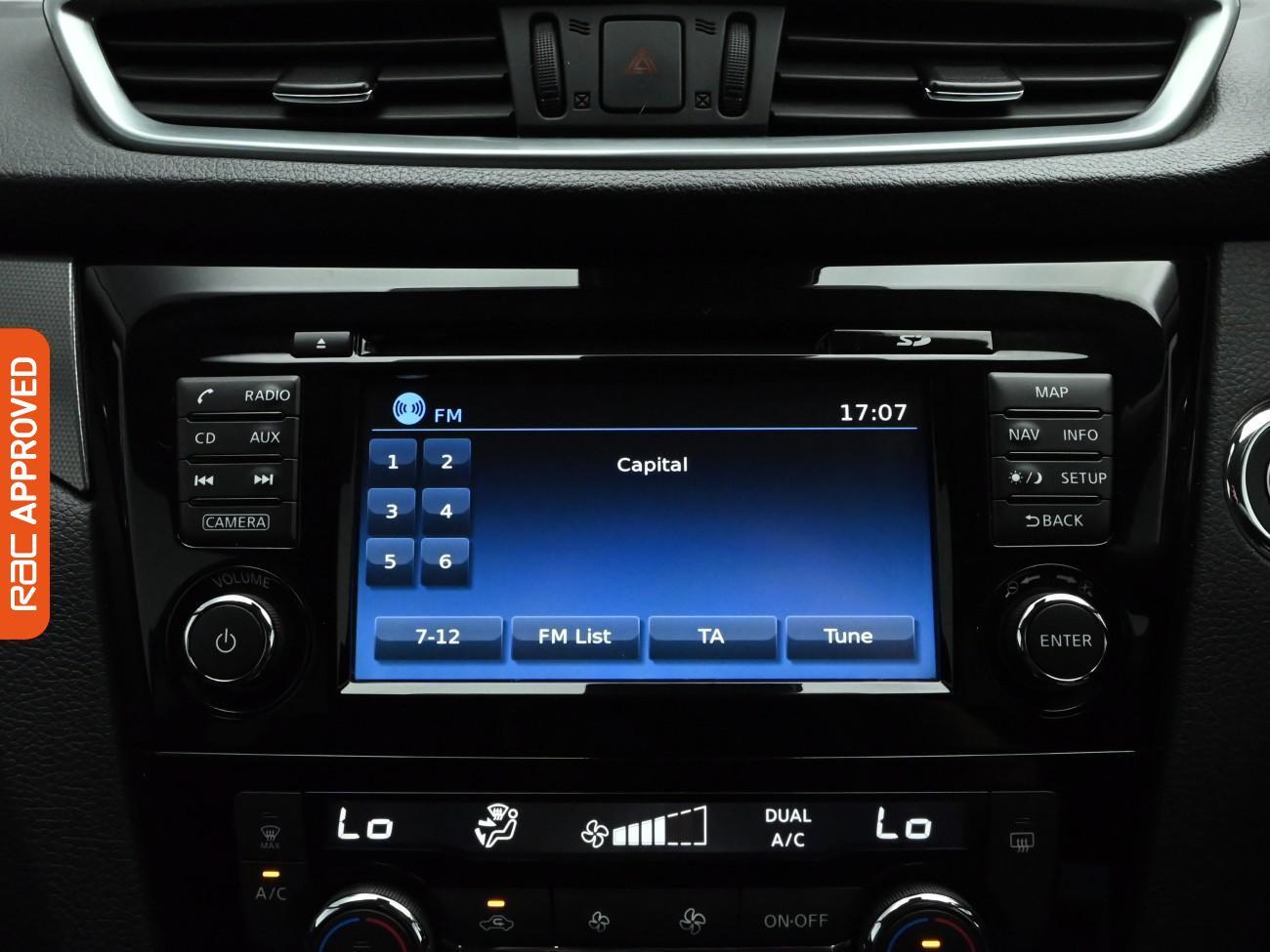 Used Nissan Qashqai 2018 for sale - 76629901: Photo 17