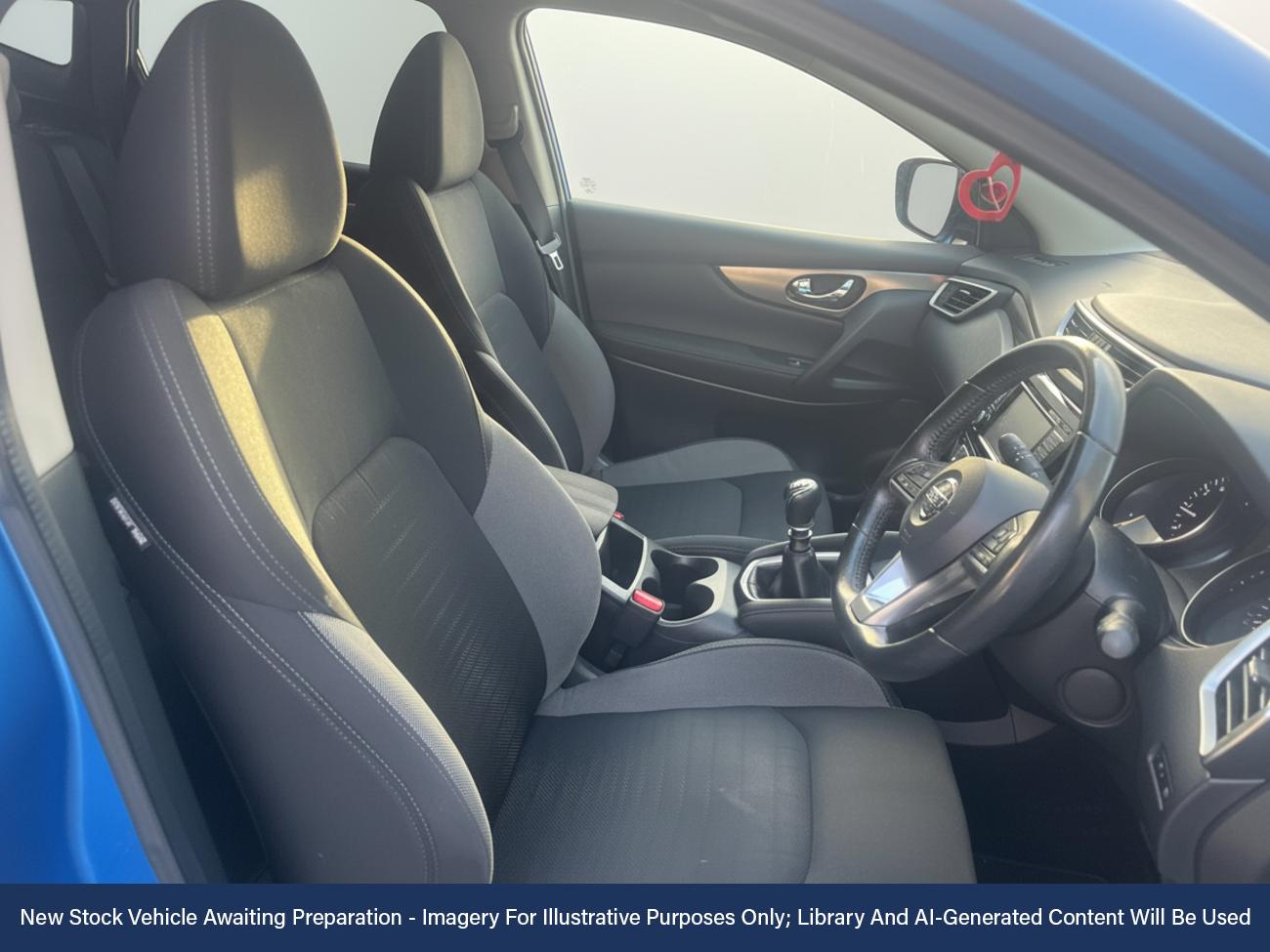 Used Nissan Qashqai 2018 for sale - 76629901: Photo 3