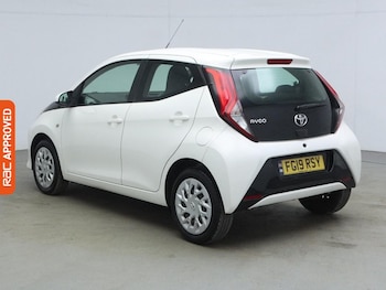 Used Toyota AYGO 2019 for sale - 79500083: Photo