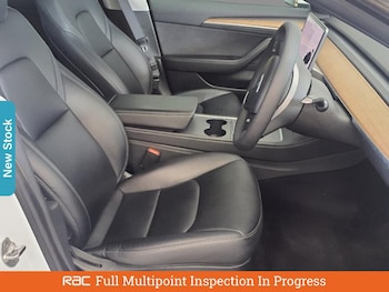 Used Tesla Model 3 2025 for sale - 76128494: Photo 3