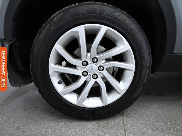 Used Land Rover Discovery Sport 2018 for sale - 75639441: Photo 15