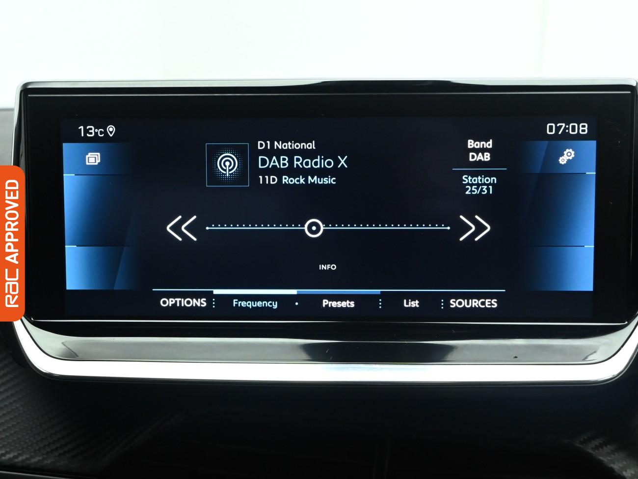 Used Peugeot 2008 2020 for sale - 76650485: Photo 14