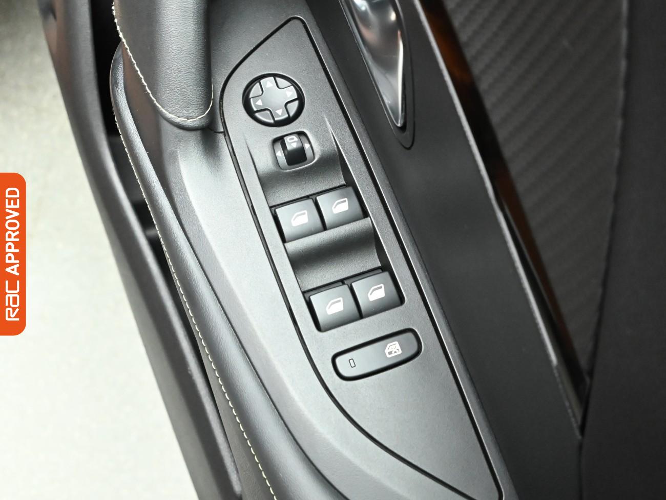 Used Peugeot 2008 2020 for sale - 76650485: Photo 24