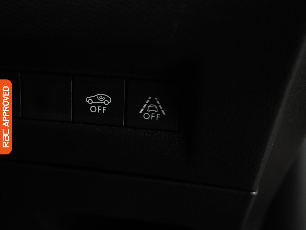 Used Peugeot 2008 2020 for sale - 76650485: Photo 26