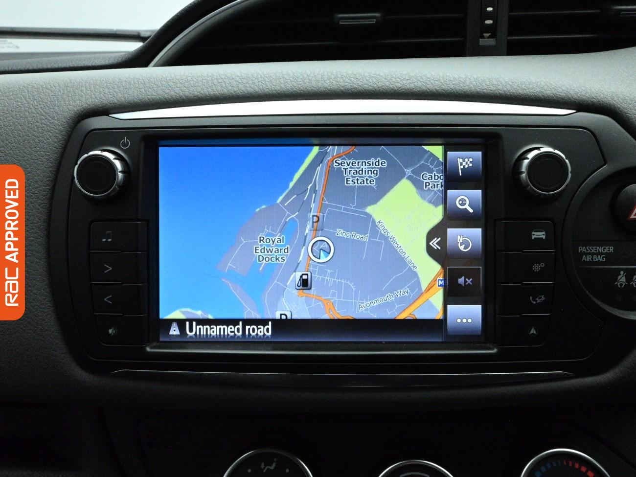 Used Toyota Yaris 2016 for sale - 77862852: Photo 19