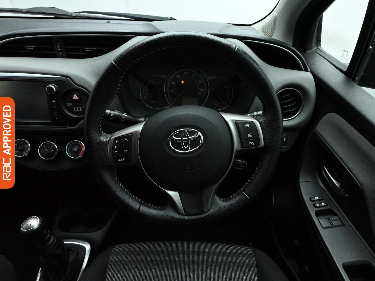 Used Toyota Yaris 2016 for sale - 77862852: Photo 9