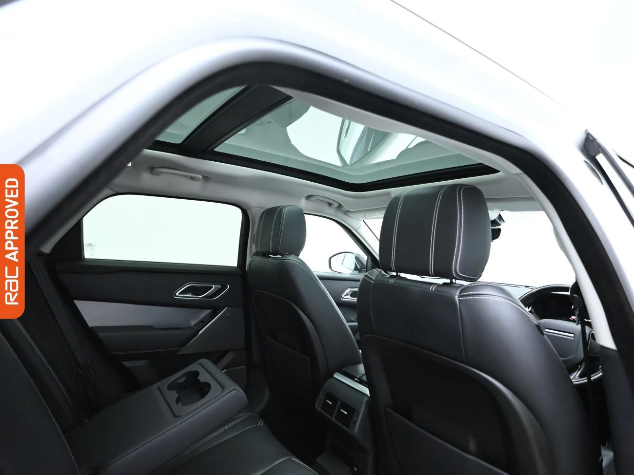 Used Land Rover Range Rover Velar 2019 for sale - 76495393: Photo 3