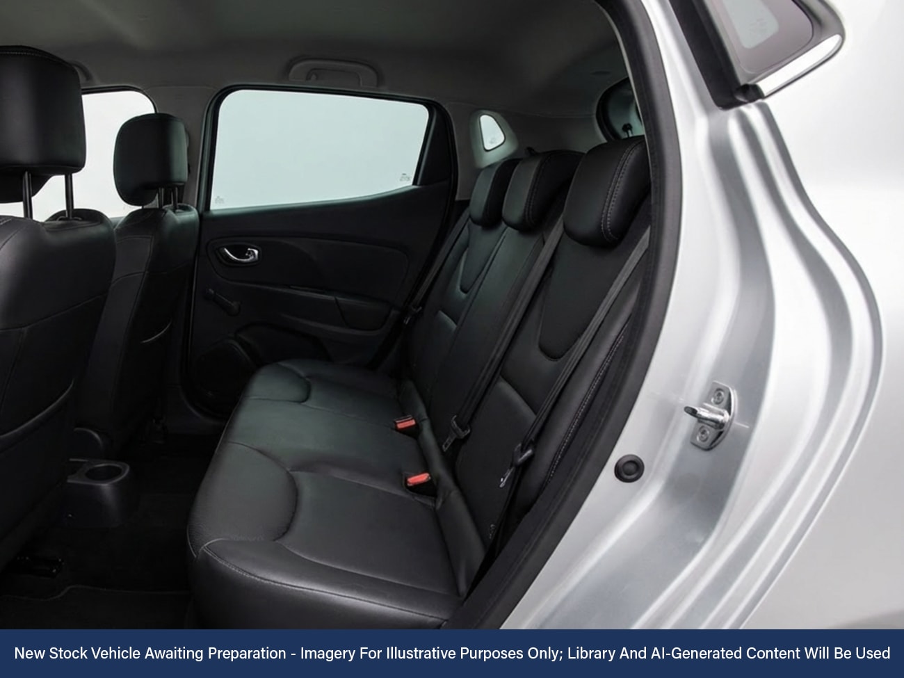 Used Renault Clio 2018 for sale - 77996515: Photo 4