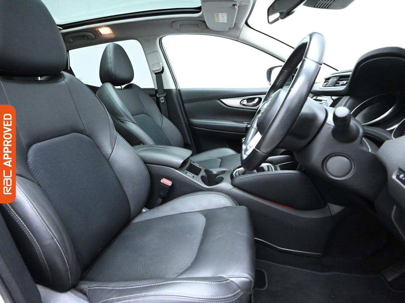 Used Nissan Qashqai 2018 for sale - 76206892: Photo 12