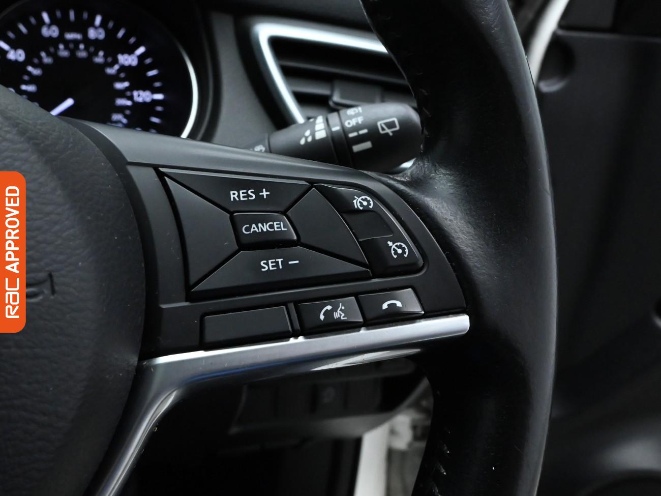 Used Nissan Qashqai 2018 for sale - 76206892: Photo 24