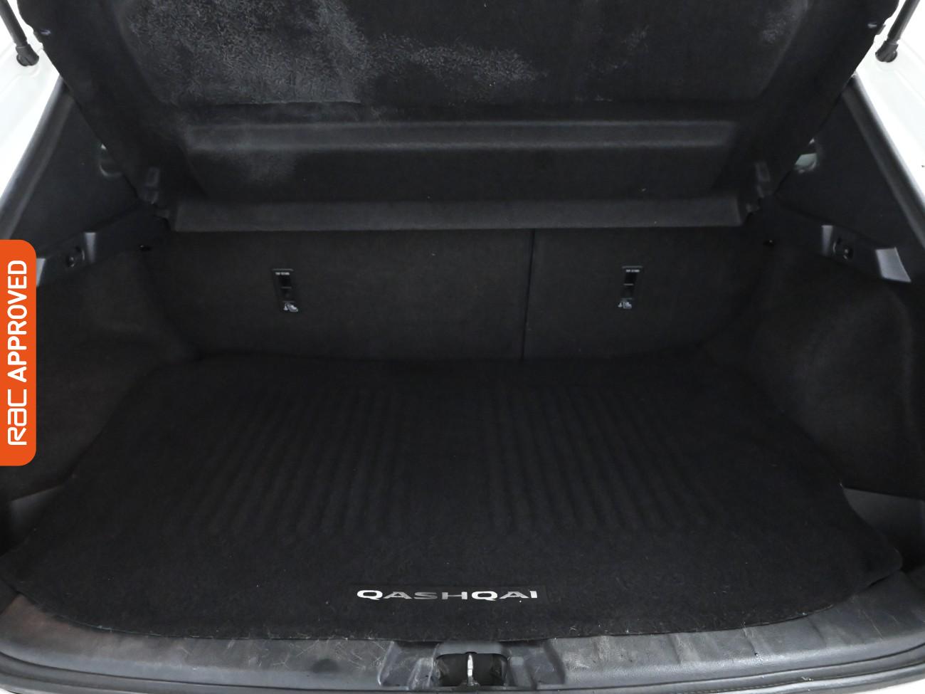 Used Nissan Qashqai 2018 for sale - 76206892: Photo 28
