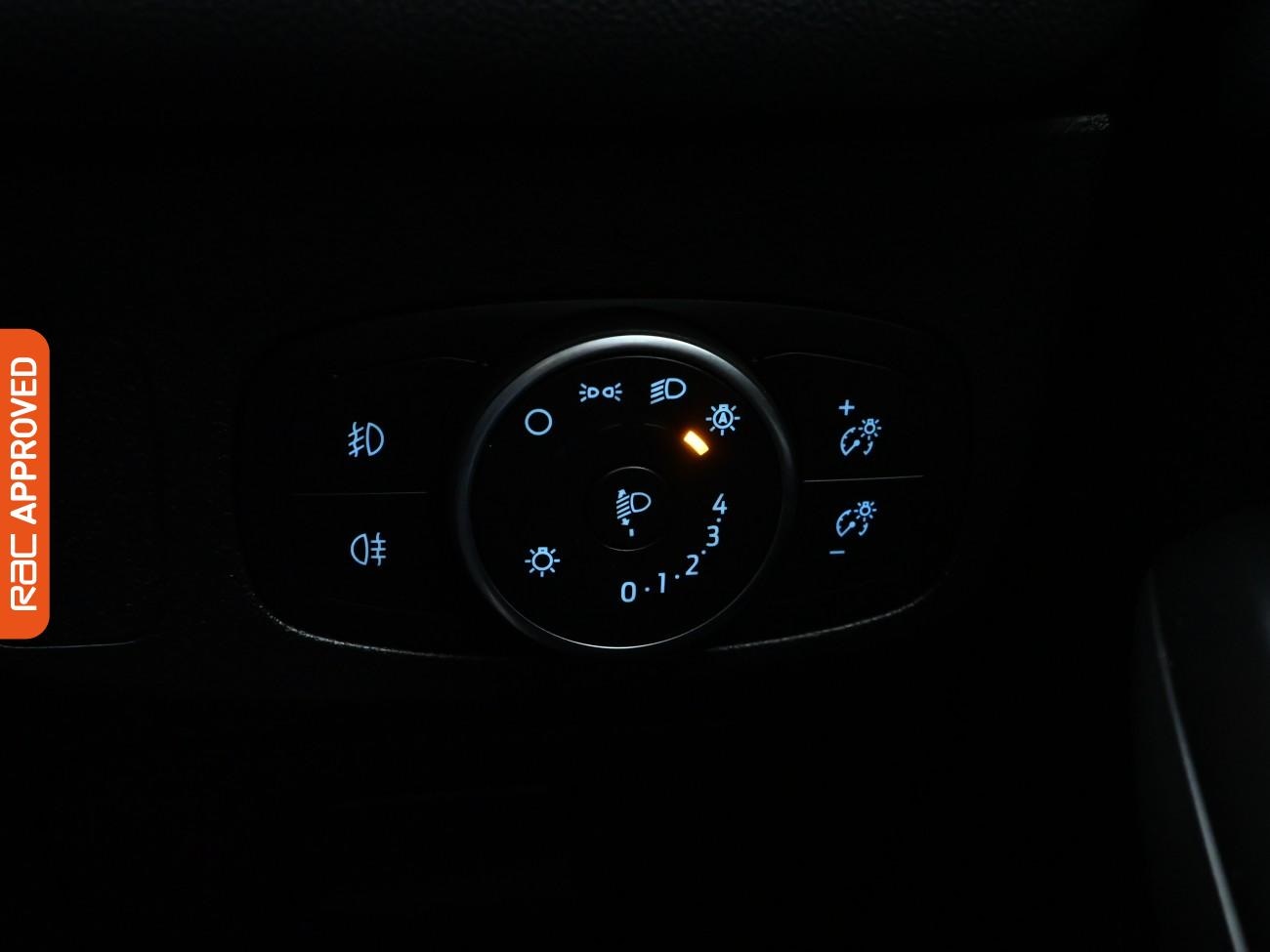 Used Ford Focus 2020 for sale - 76311140: Photo 17