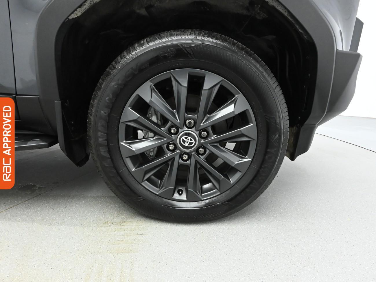 Used Toyota Land Cruiser 2025 for sale - 76481039: Photo 17