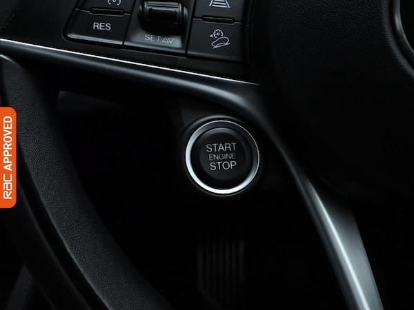 Used Alfa Romeo Stelvio 2020 for sale - 75271380: Photo 15