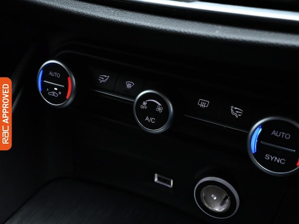 Used Alfa Romeo Stelvio 2020 for sale - 75271380: Photo 17