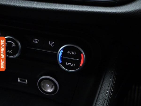 Used Alfa Romeo Stelvio 2020 for sale - 75271380: Photo 18