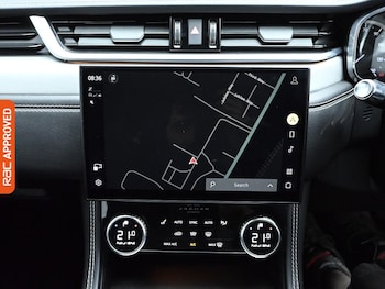 Used Jaguar F-Pace 2021 for sale - 75785895: Photo