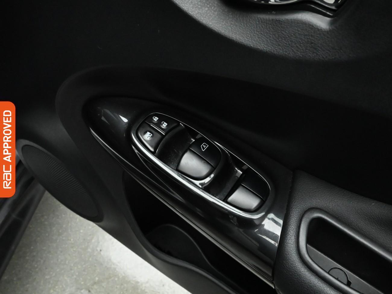 Used Nissan Juke 2018 for sale - 77432066: Photo 26