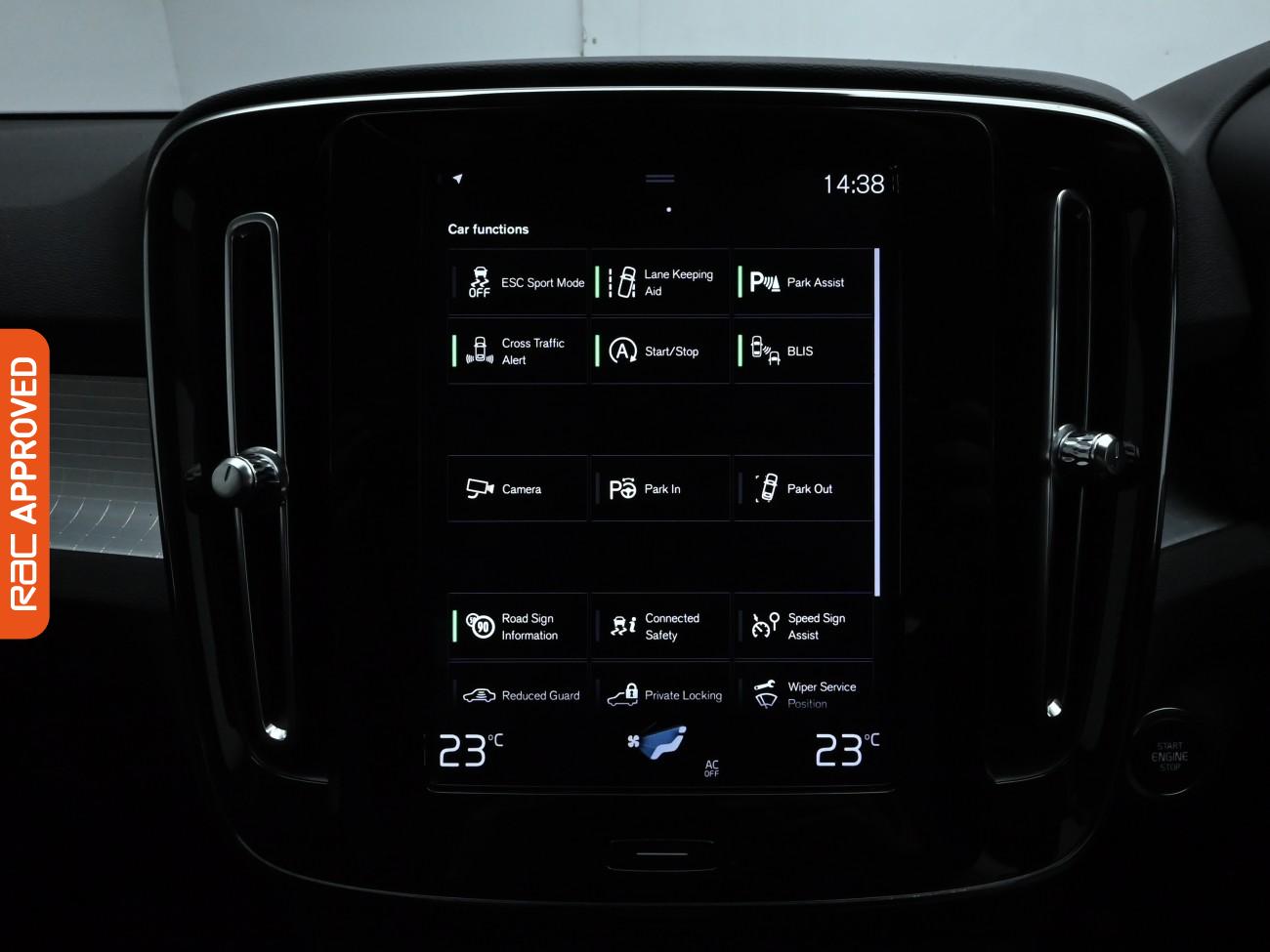 Used Volvo XC40 2018 for sale - 76896196: Photo 17