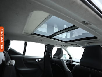 Used Volvo XC40 2018 for sale - 76896196: Photo