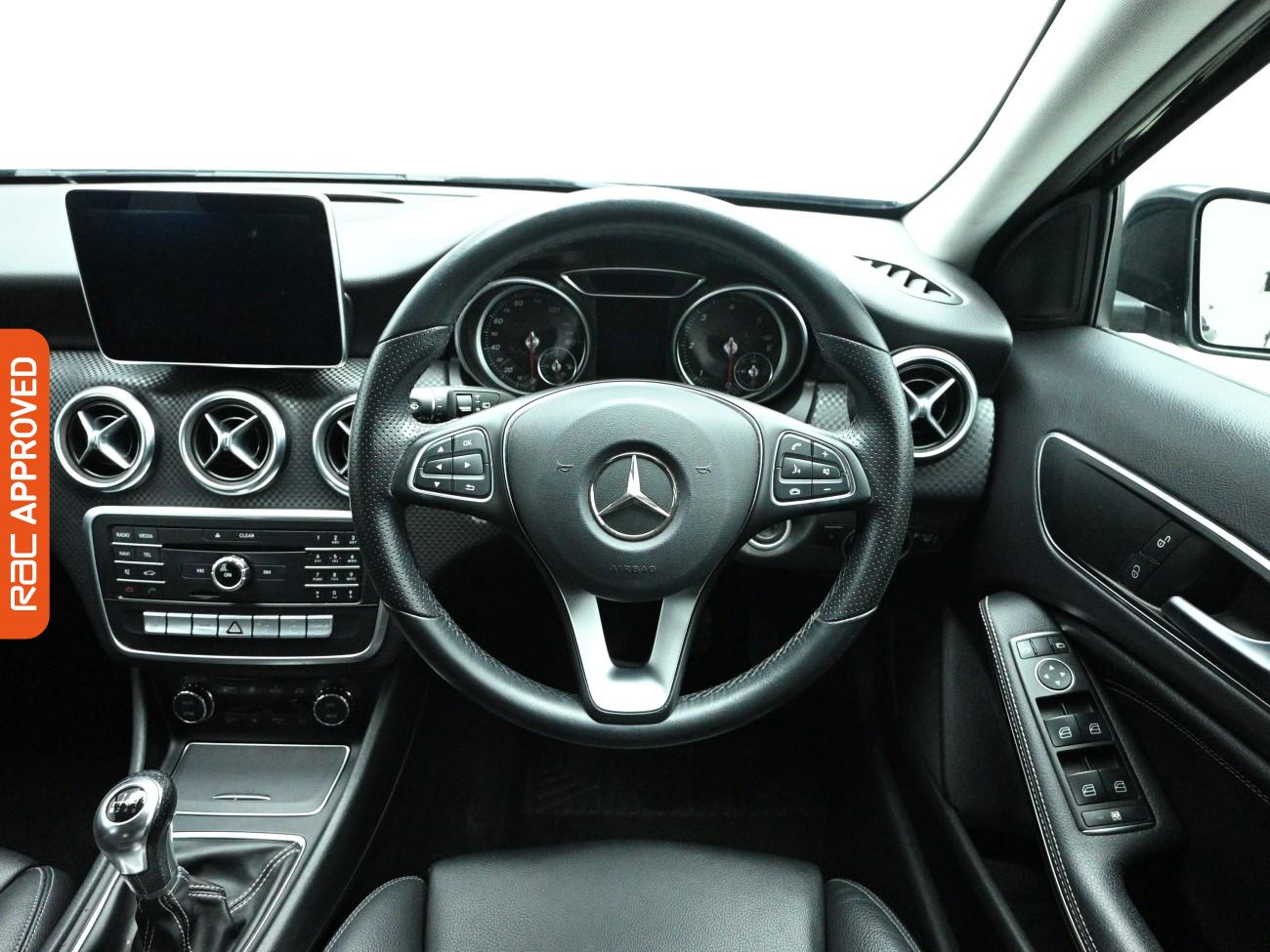 Used Mercedes-Benz A-Class 2016 for sale - 77680097: Photo 9