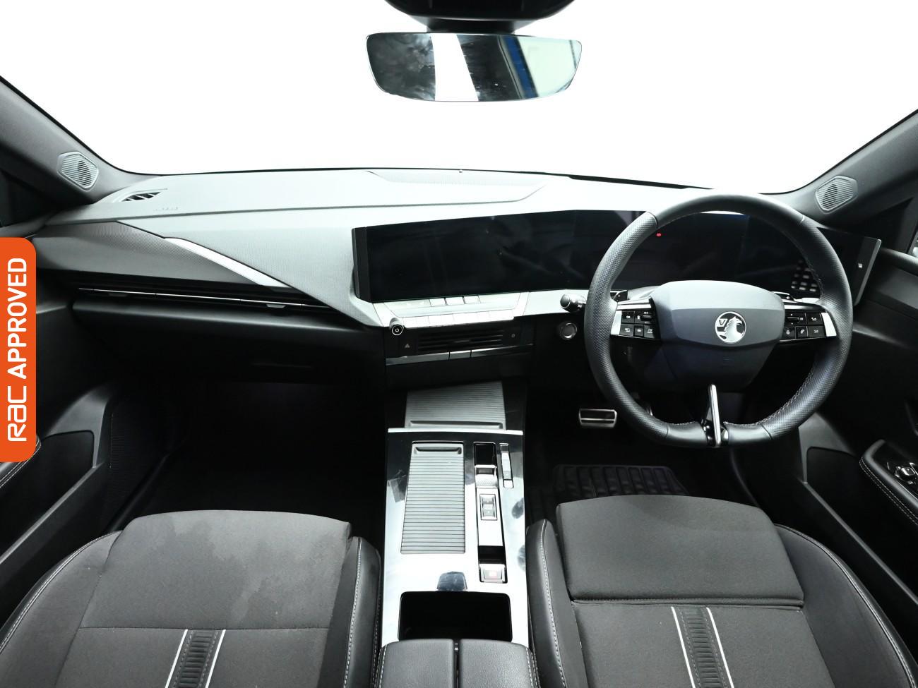 Used Vauxhall Astra 2024 for sale - 76723934: Photo 2