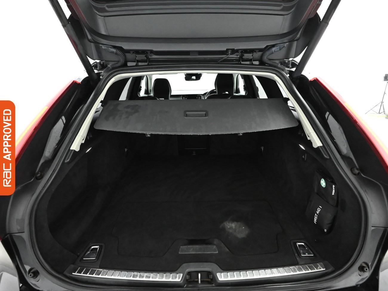 Used Volvo V90 2019 for sale - 76896206: Photo 27