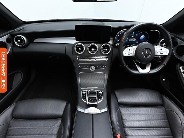 Used Mercedes-Benz C-Class 2019 for sale - 74864090: Photo 2