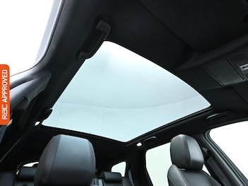Used Land Rover Discovery Sport 2020 for sale - 76300234: Photo 3