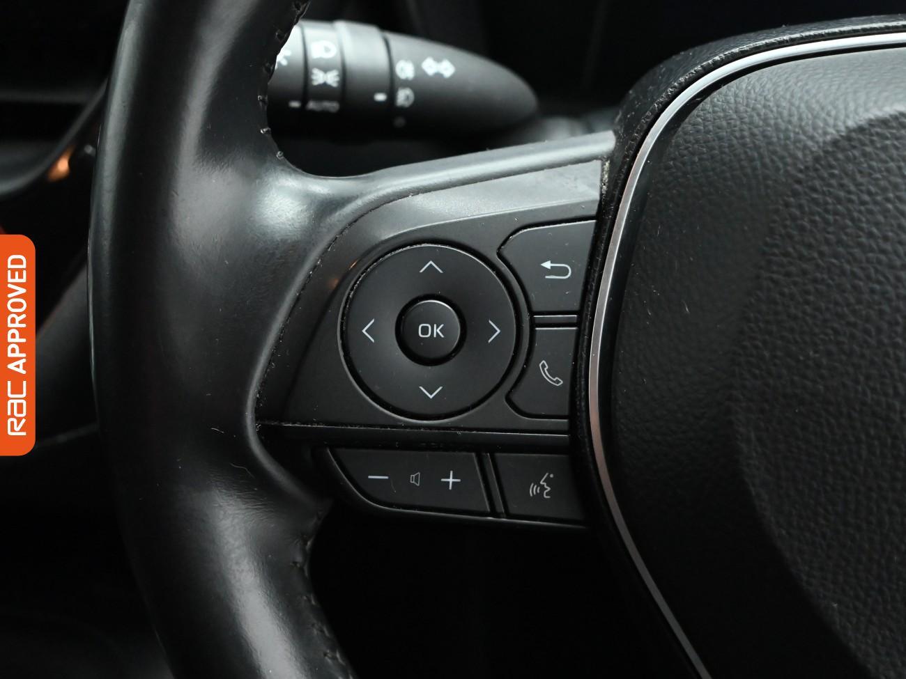 Used Toyota Corolla 2020 for sale - 76576200: Photo 18