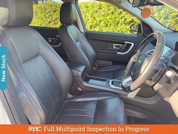 Used Land Rover Discovery Sport 2019 for sale - 76017564: Photo