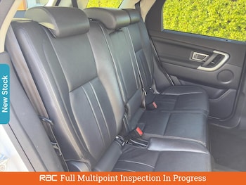 Used Land Rover Discovery Sport 2019 for sale - 76017564: Photo