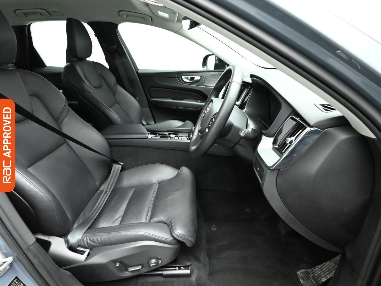 Used Volvo XC60 2023 for sale - 77286891: Photo 12