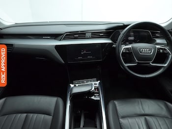 Used Audi e-tron 2020 for sale - 75819618: Photo