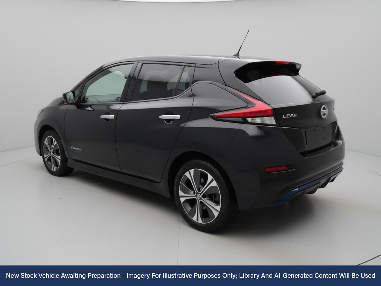 Used Nissan Leaf 2018 for sale - 76705518: Photo 2
