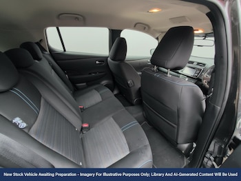 Used Nissan Leaf 2018 for sale - 76705518: Photo