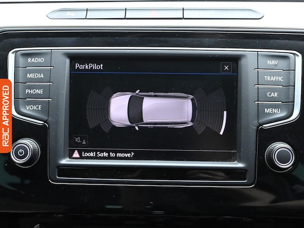 Used Volkswagen Passat 2017 for sale - 75785566: Photo 16