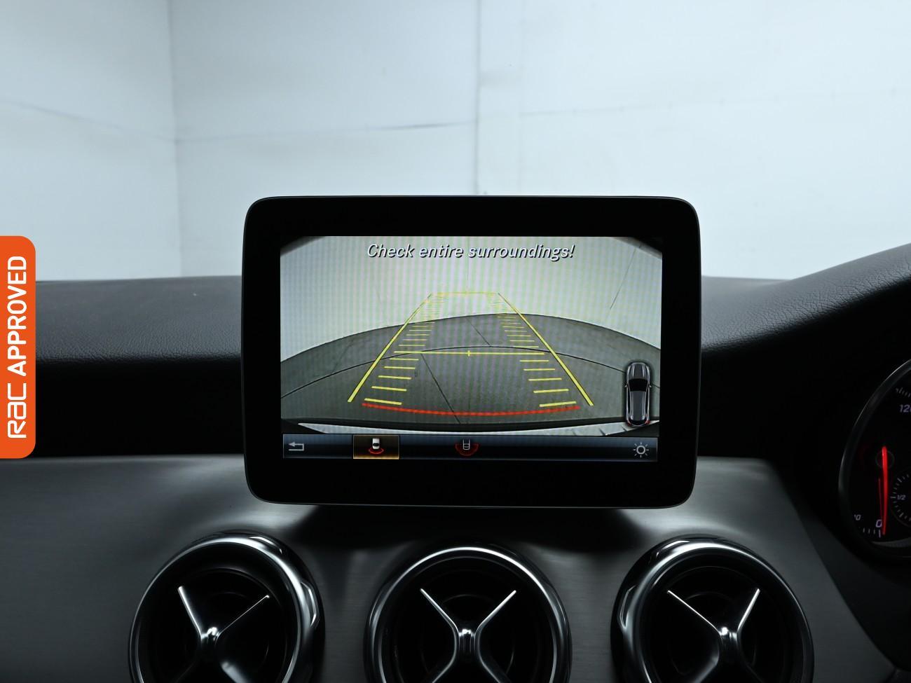 Used Mercedes-Benz GLA 2017 for sale - 77117799: Photo 3