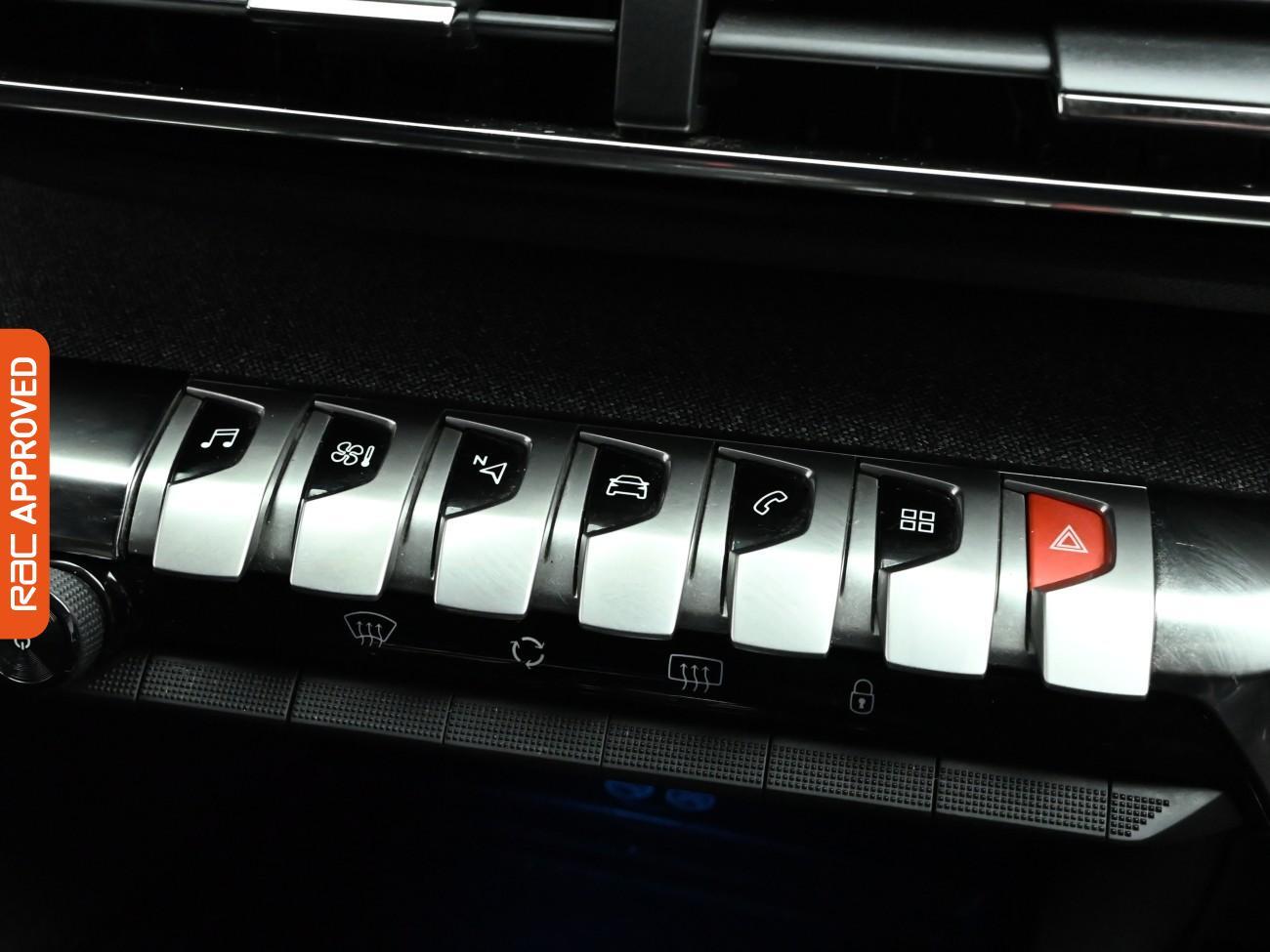 Used Peugeot 3008 2020 for sale - 76697545: Photo 15