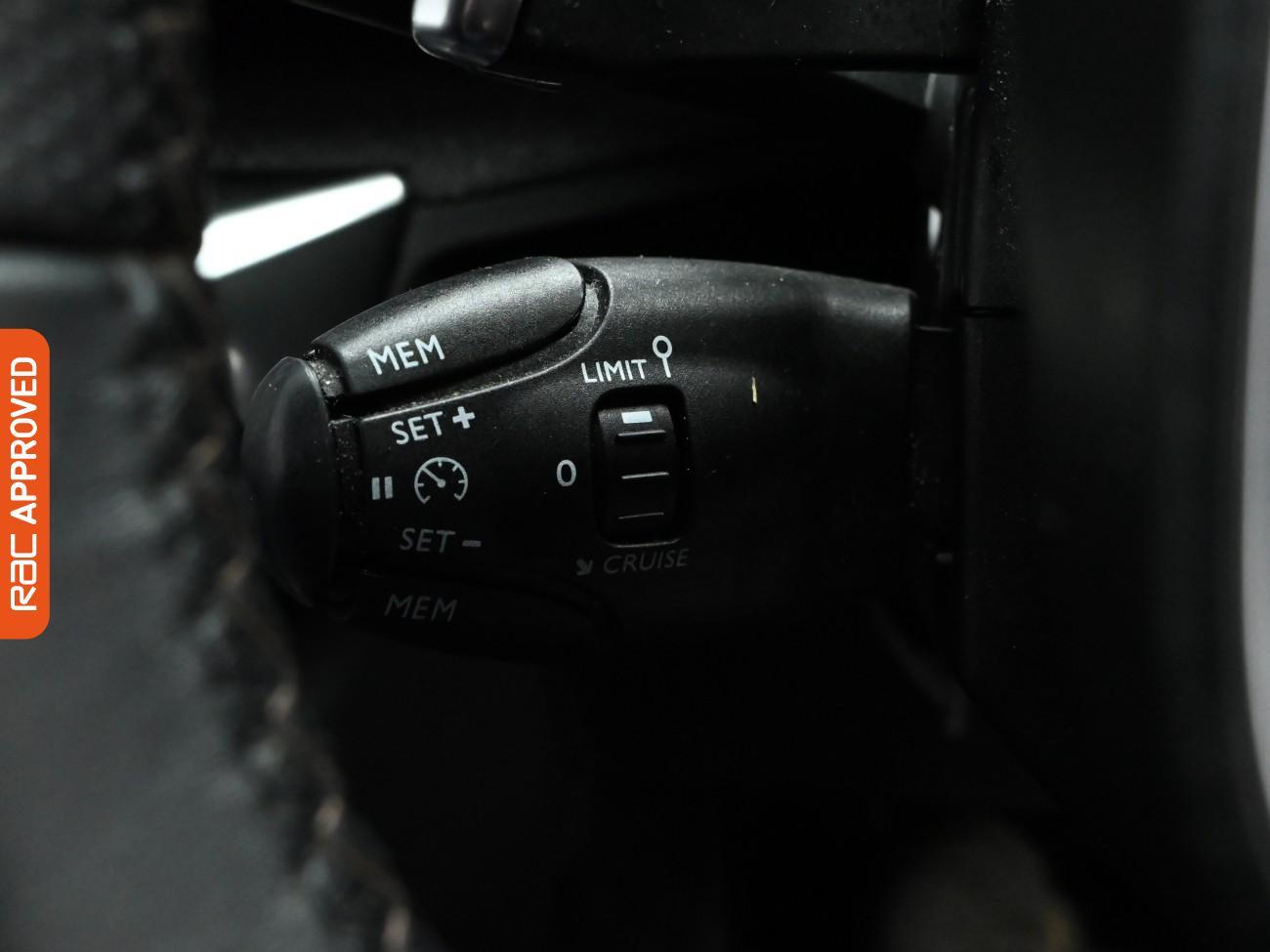 Used Peugeot 3008 2020 for sale - 76697545: Photo 18