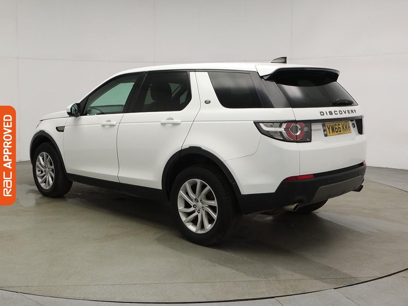Used Land Rover Discovery Sport 2016 for sale - 76558160: Photo 4