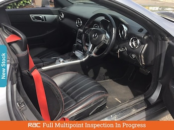 Used Mercedes-Benz SLK 2011 for sale - 75701033: Photo