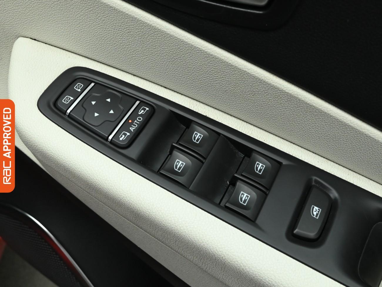 Used Renault Captur 2020 for sale - 76595837: Photo 23