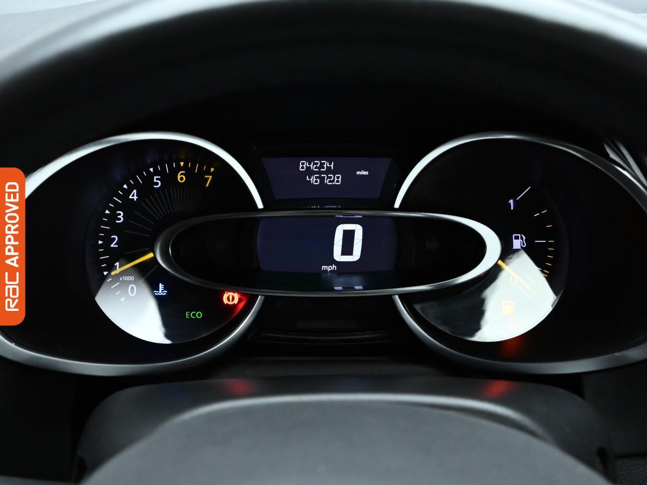 Used Renault Clio 2016 for sale - 76576215: Photo 11